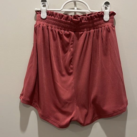 Loose Shorts, Size 8, Dusty Rose (Pink), NWOT - Picture 2 of 4